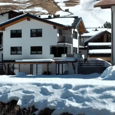 Apart Alpenjuwel St. Leonhard im Pitztal Exterior foto